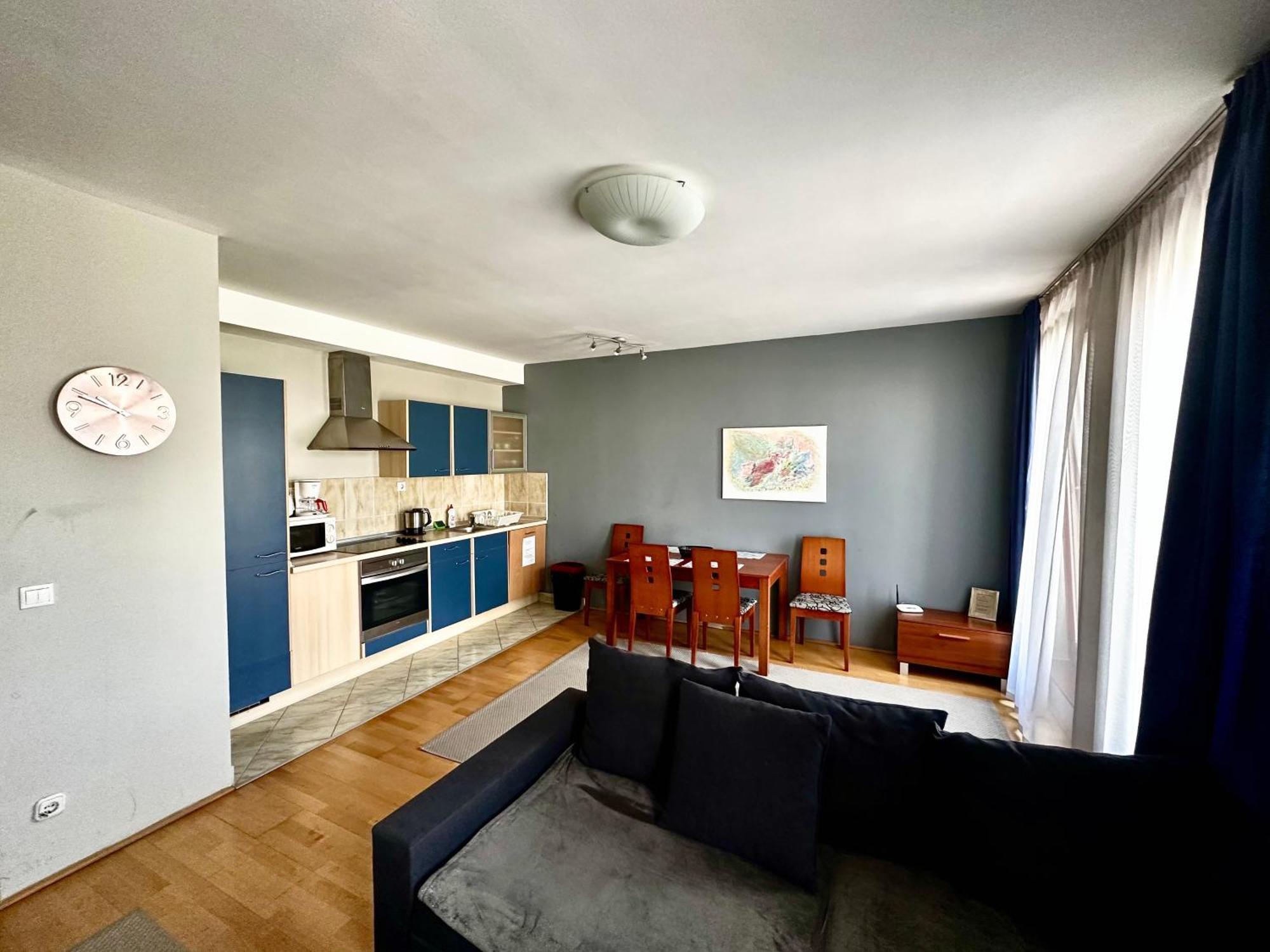Leda Apartments บูดาเปสต์ ภายนอก รูปภาพ