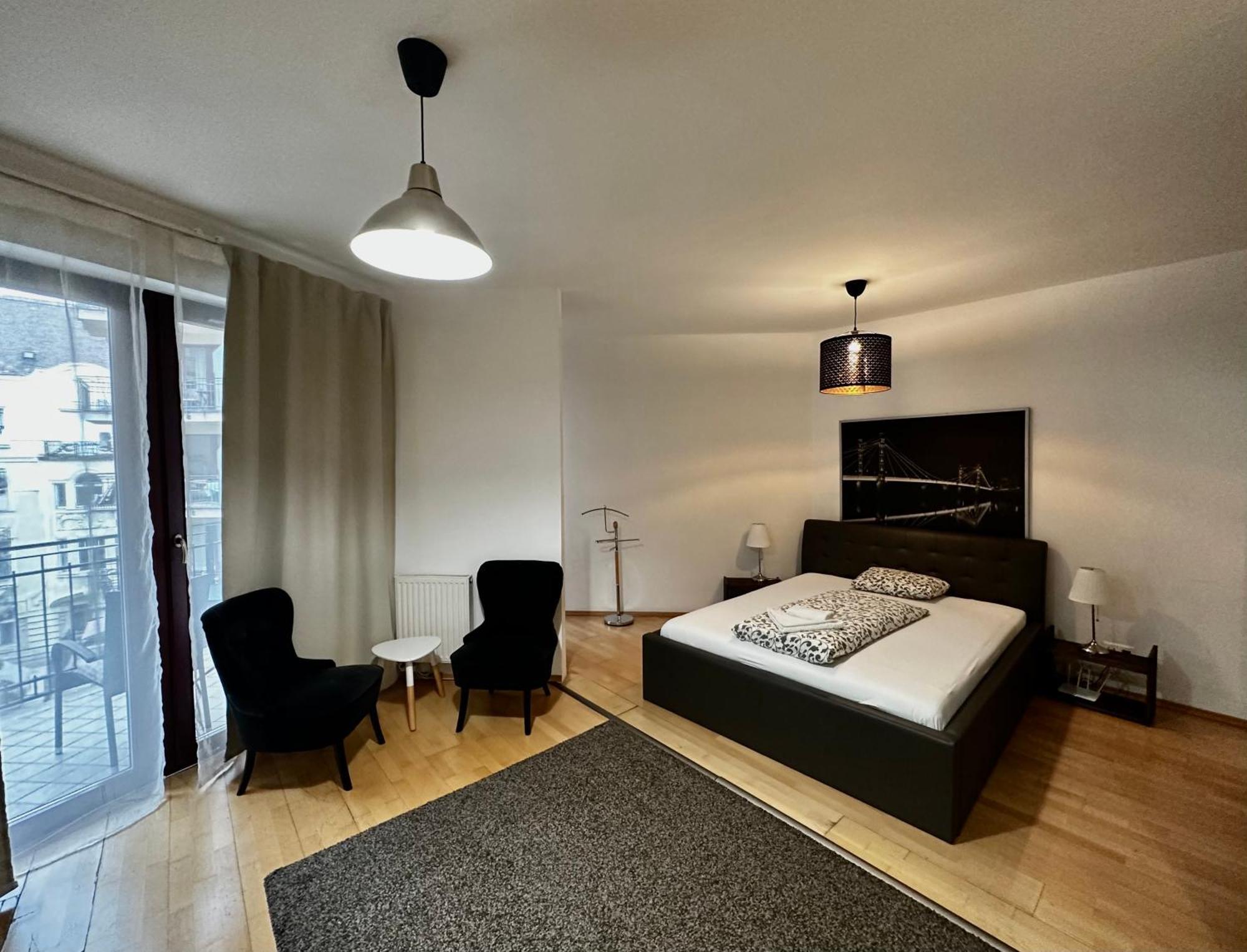 Leda Apartments บูดาเปสต์ ภายนอก รูปภาพ