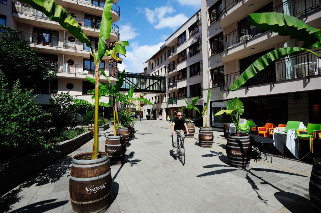 Leda Apartments บูดาเปสต์ ภายนอก รูปภาพ